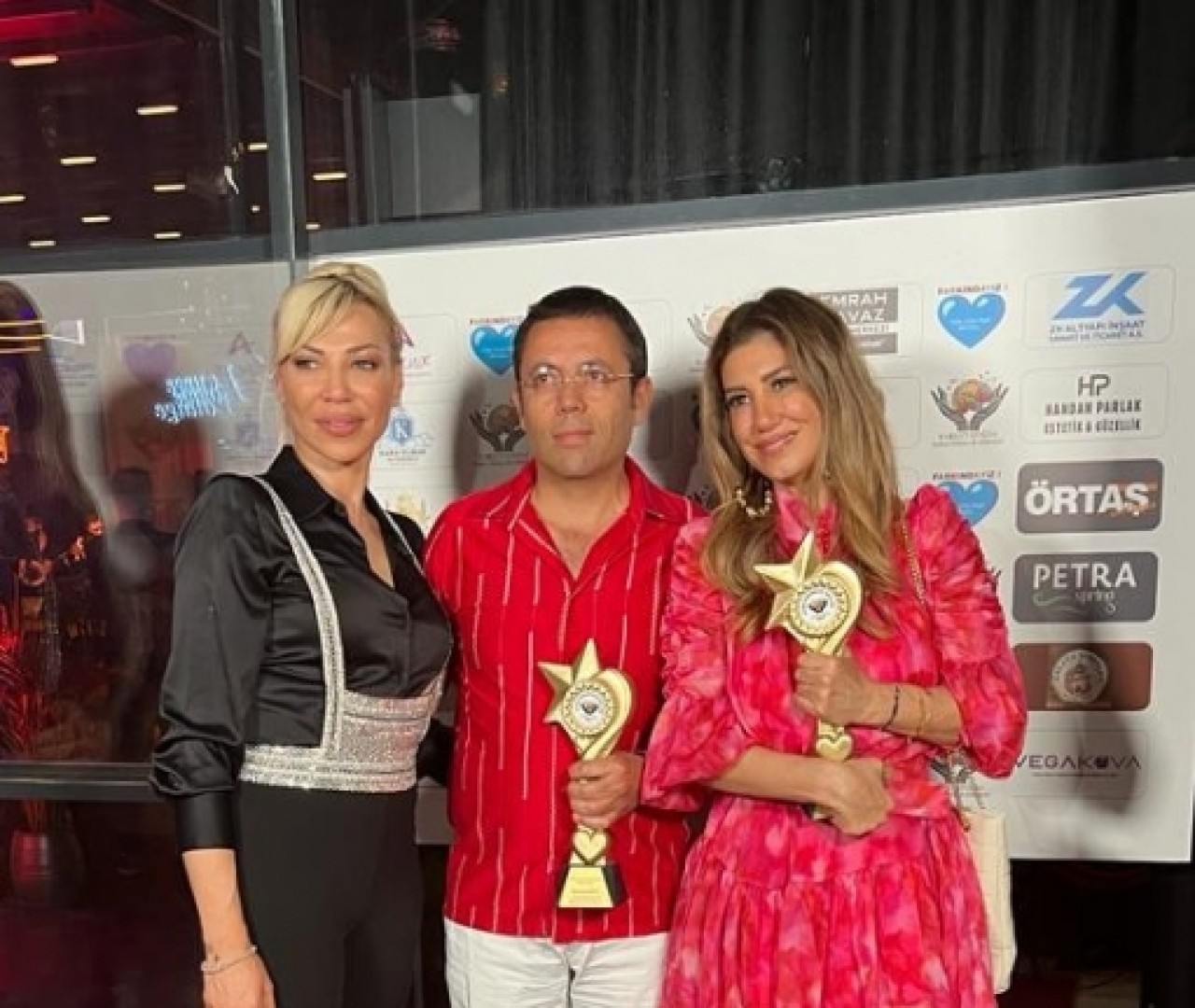 Otizm Derneğinden Merte ödül