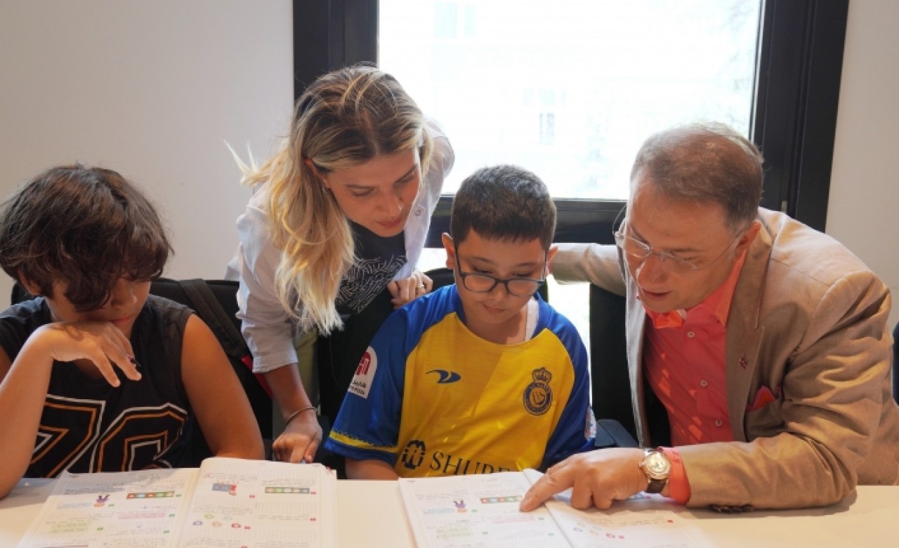 KÜLTÜR SANAT KAMPINDA HEM EĞLENİYOR HEM DE ÖĞRENİYORLAR