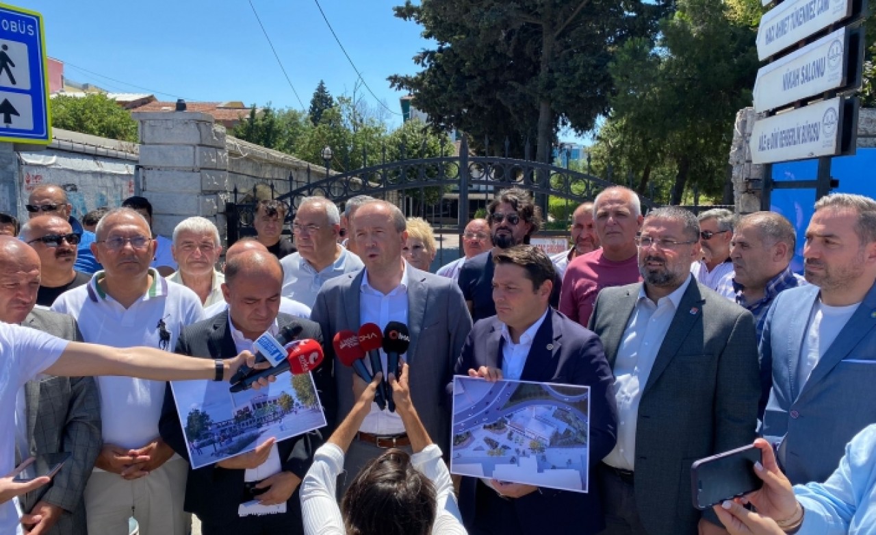 DİNİ SİYASETE ALET ETMEYİN!