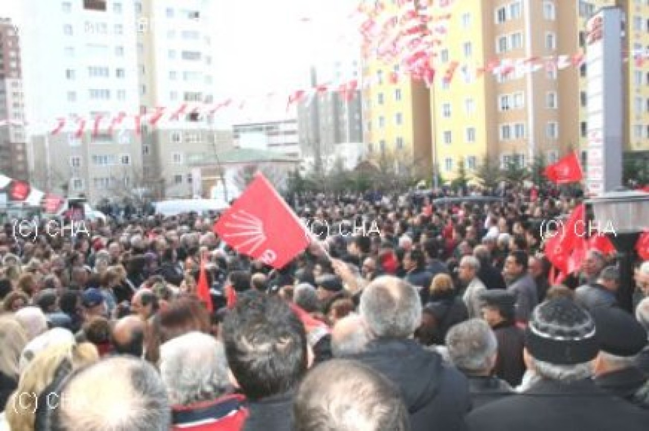 Kılıçdaroğlu GELİYOR !