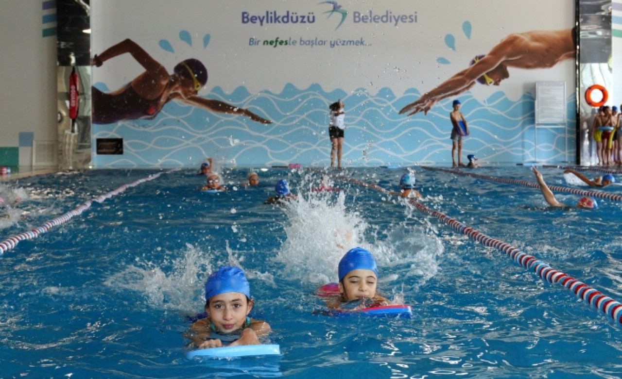 4 BİNDEN FAZLA ÖĞRENCİ YAZI SPORLA GEÇİRİYOR