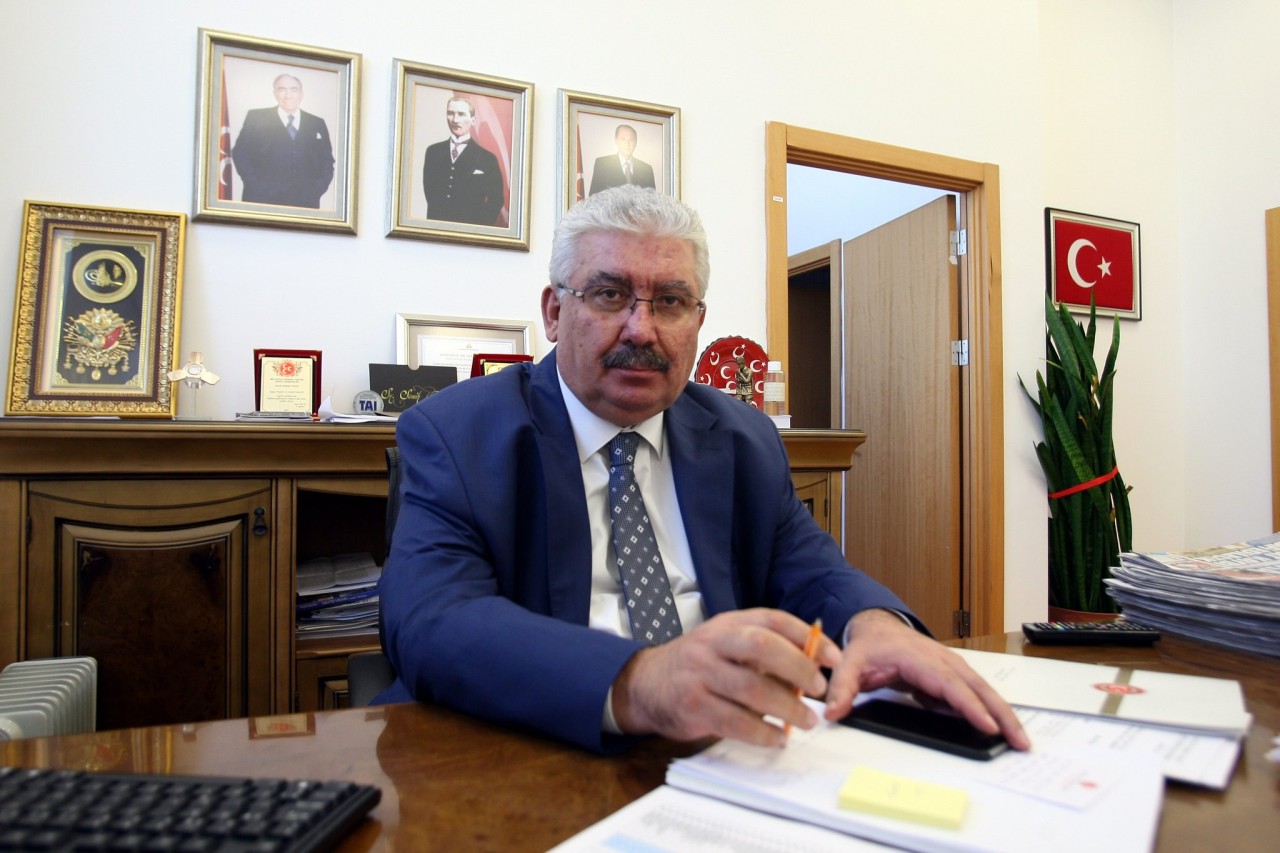 CHP halka hizmet etmiyor!