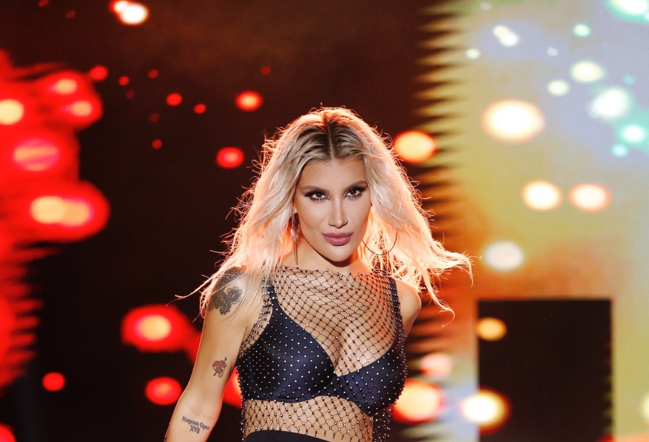 İrem Derici'ye nazar değidi!