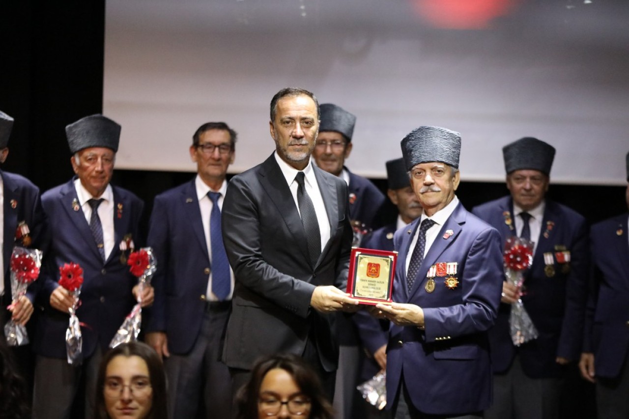 Emanetini koruyacağız