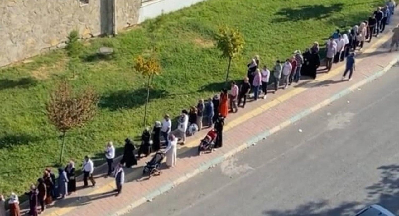 Metrelerce ucuz et kuyruğu