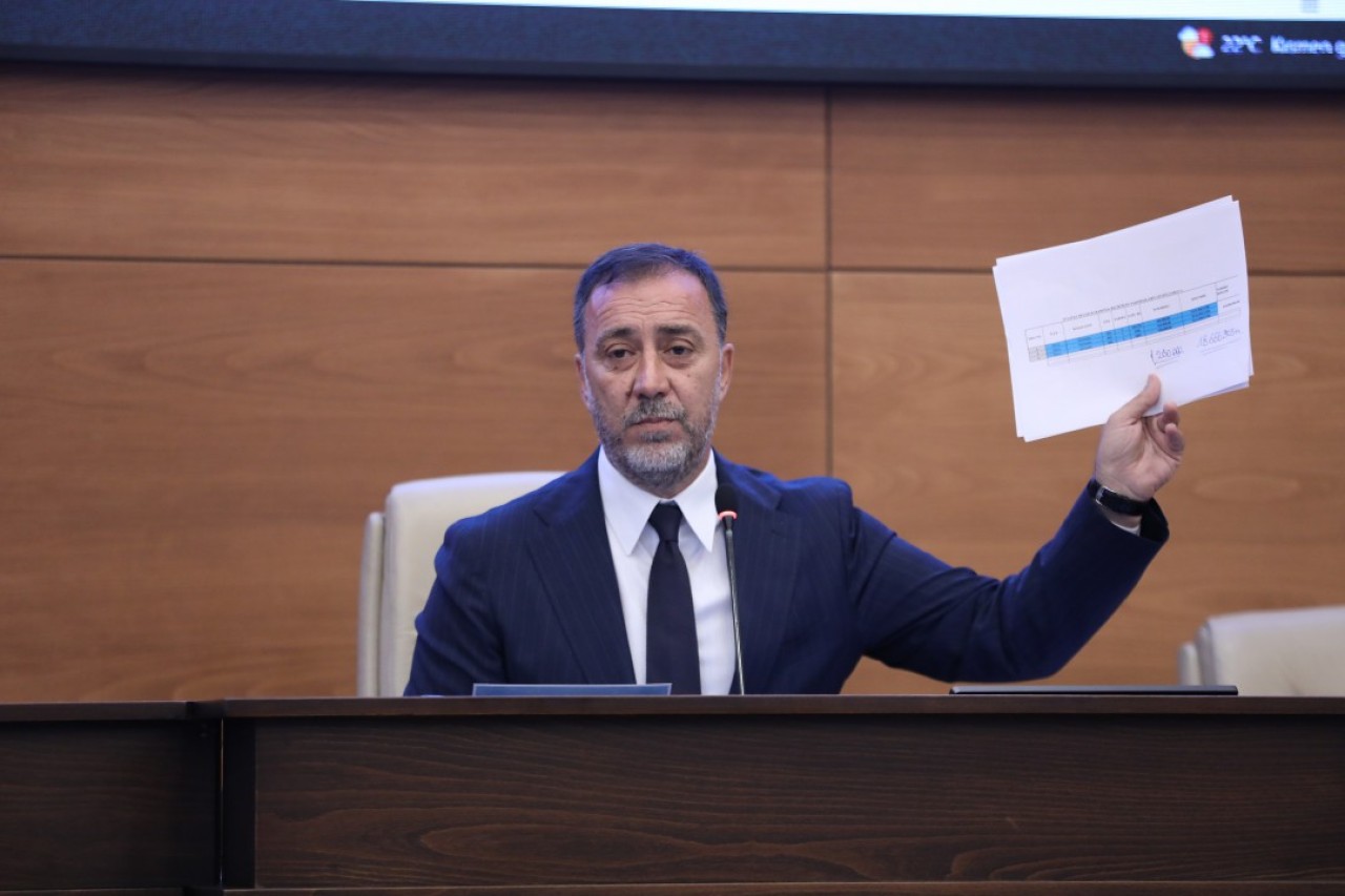 Siz konuşursunuz biz ise yaparız!