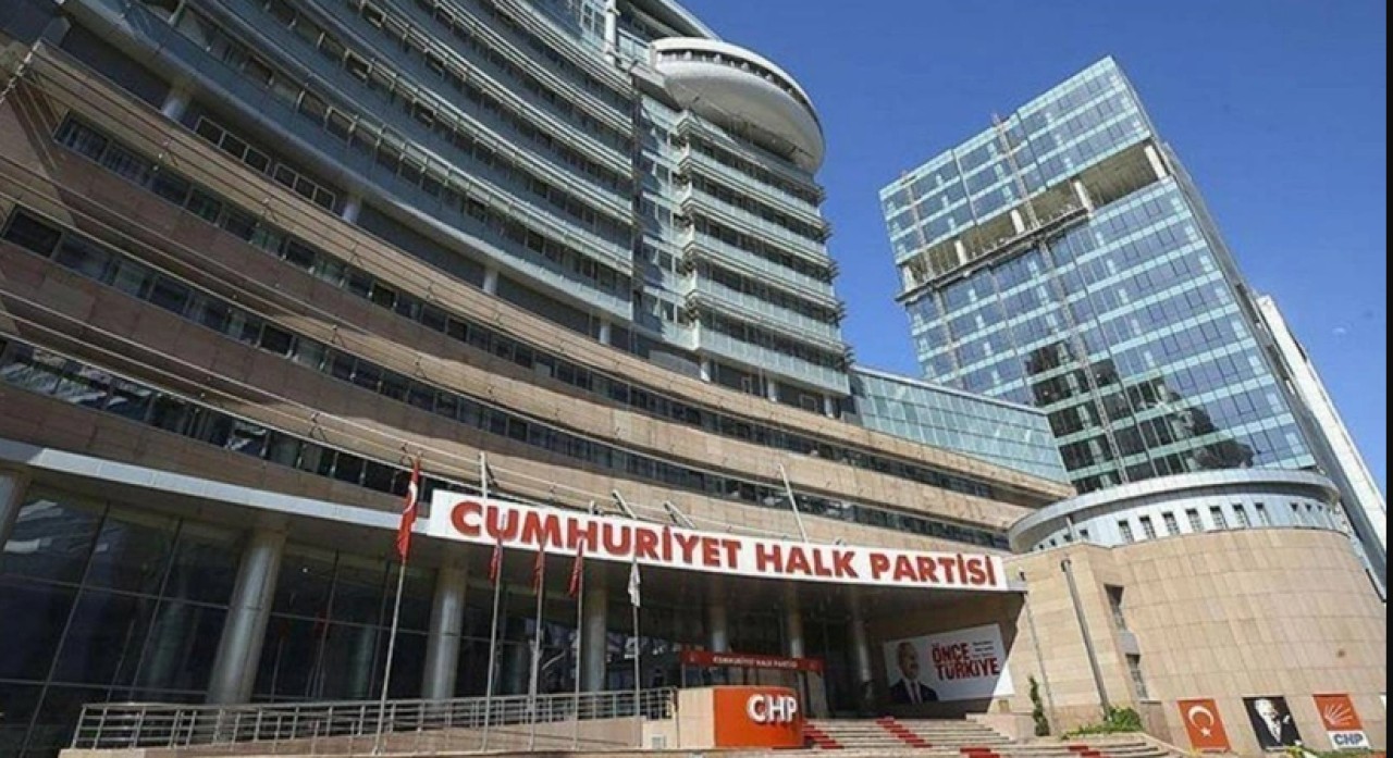 CHP’de 100. yıl affı: İki suç hariç ihraç edilenler geri dönebilecek