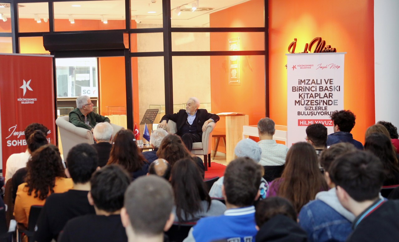 İMZALI MÜZE SOHBETLERİ’NE HİLMİ YAVUZ KONUK OLDU