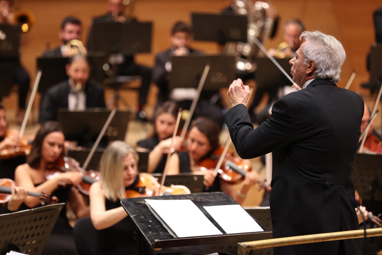 Yüzüncü yıl anlamlı konser