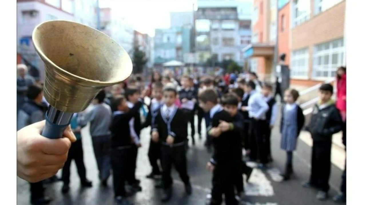 Erdoğan açıkladı: Okullara 'Cumhuriyet' arası