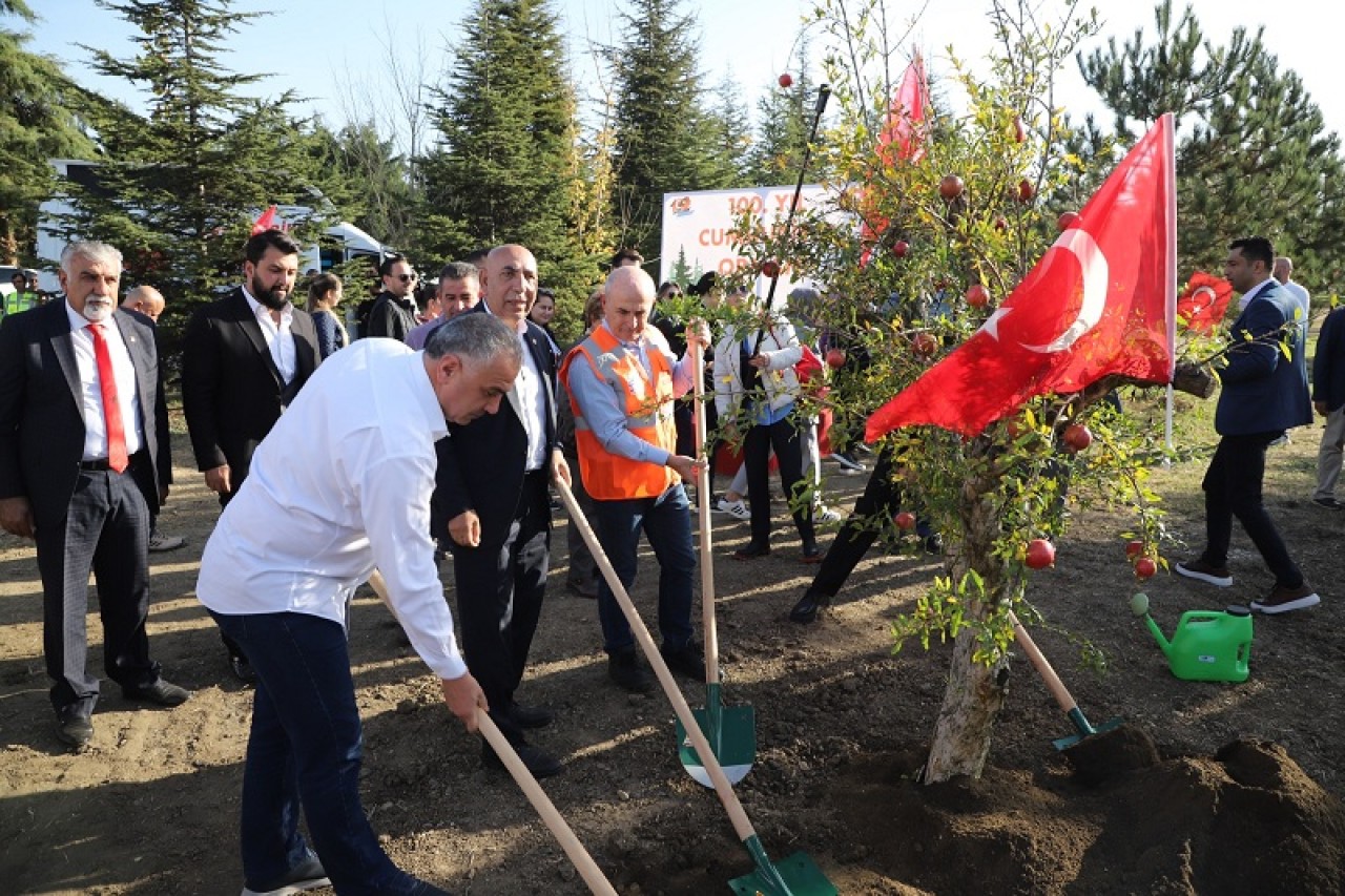 100. yıl anısına “100. Yıl Cumhuriyet Ormanı”