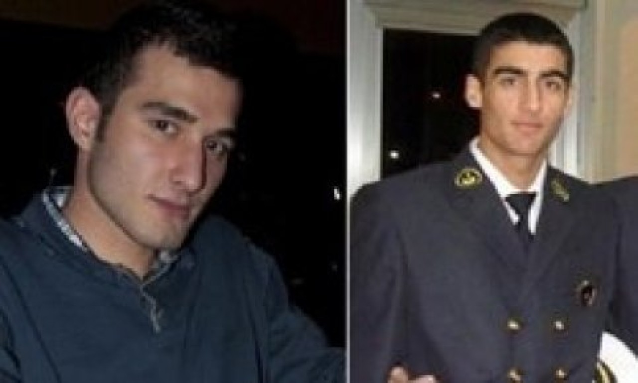 SAHİLDE EĞLENEN ÖĞRENCİLERE SİLAHLI SALDIRI