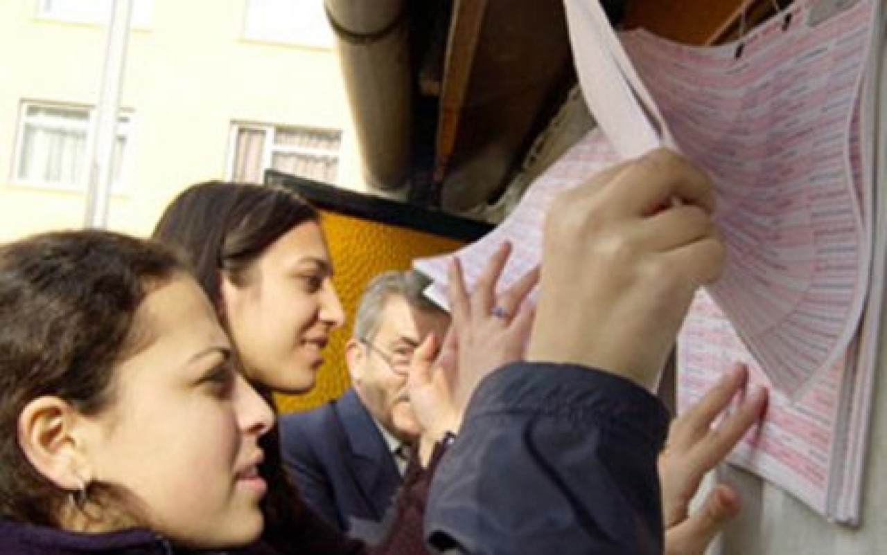 CHP’DEN ÇAĞRI ; “HERKES HERKESE İLETSİN, HERKES SANDIĞA GİTSİN”