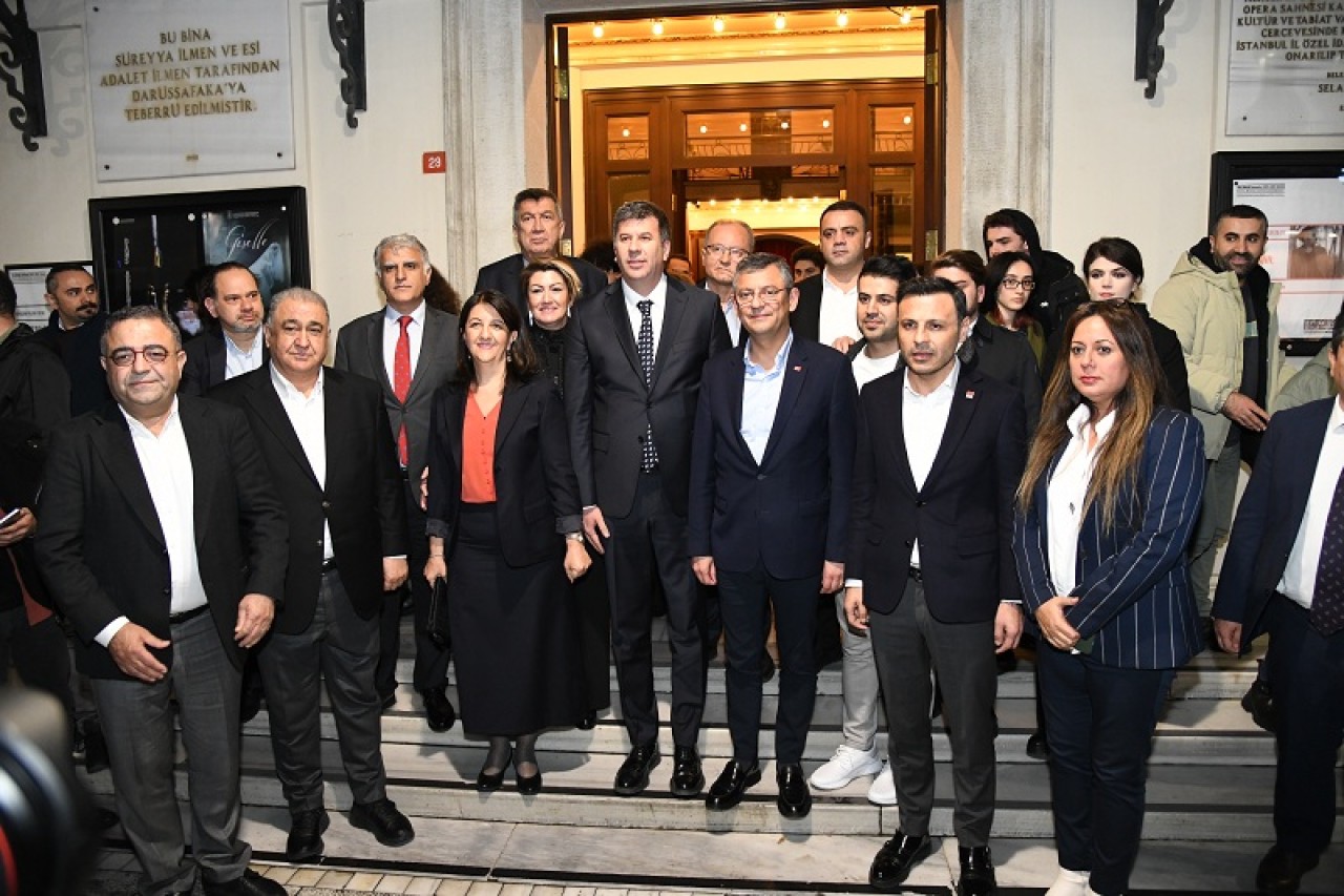 Kadıköy'e ağır misafir!