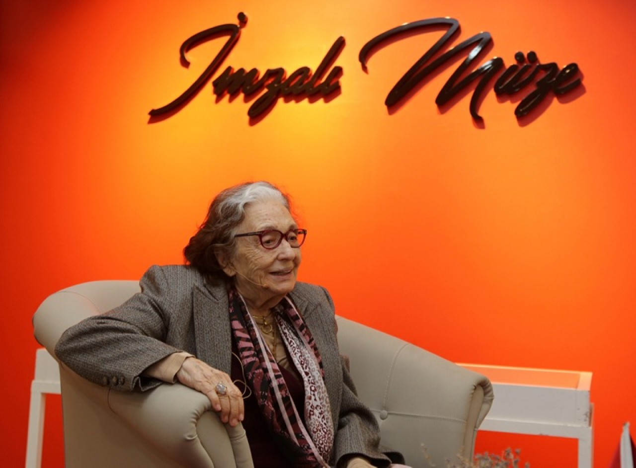 İMZALI MÜZE SOHBETLERİ’NE GÜLTEN DAYIOĞLU KONUK OLDU