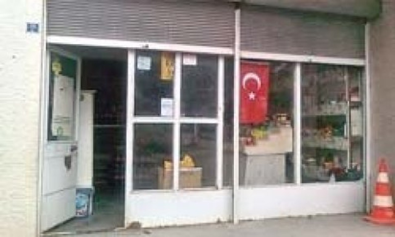 Belediyeden bakkala, öğretmenden velilere alkol ihtarı