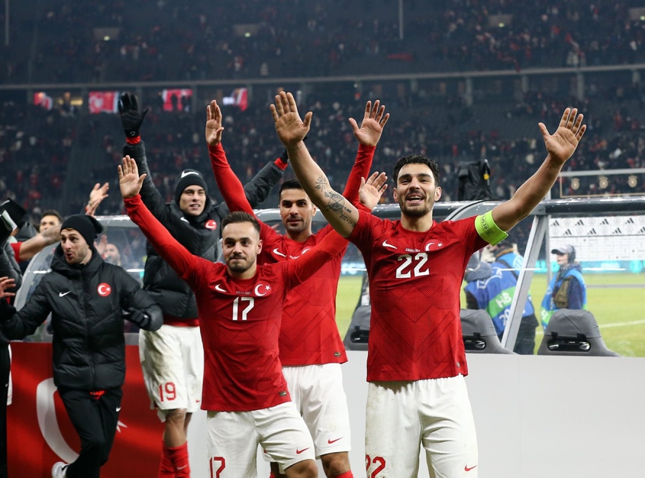 Türk Milli Takımı 1 sıra yükseldi