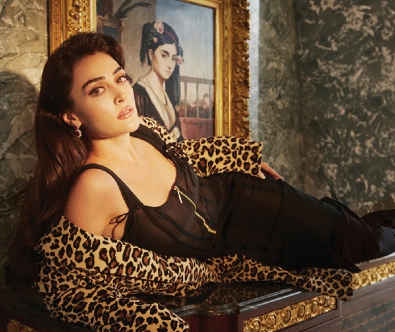 AŞKTAN YANA UMUTSUZ!