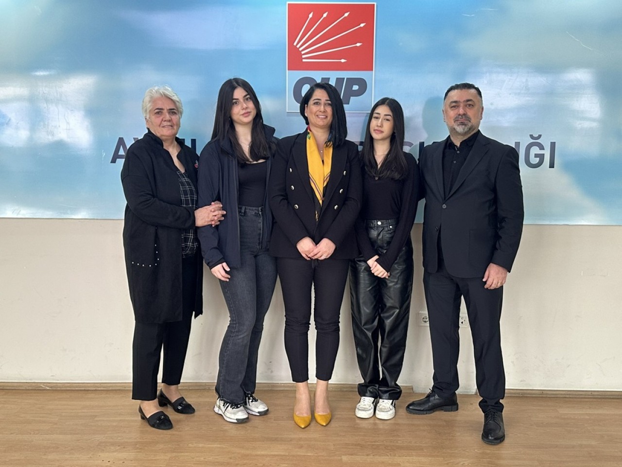 Güçlü bir Avcılar için göreve hazırız!