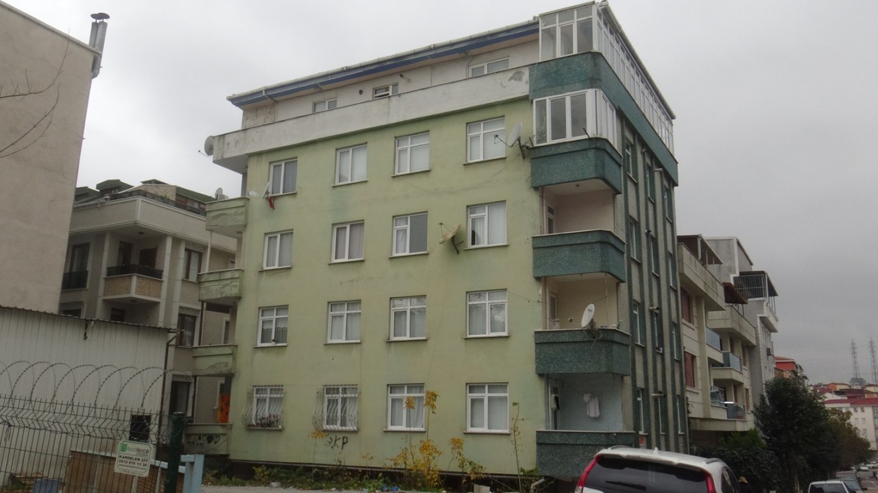 5 katlı bina mühürlendi