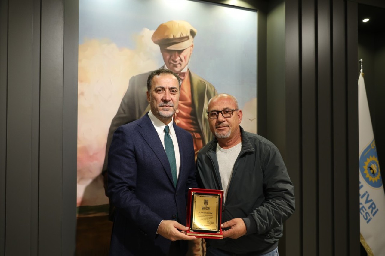 Bir dönem daha hizmet edeceğiz!