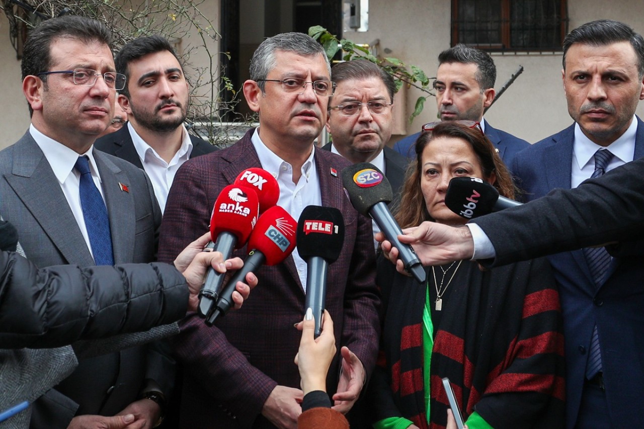 HİÇ YÜREĞİNİZ YANMIYOR MU?