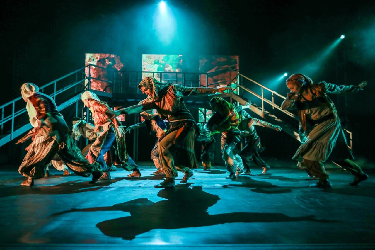 Müzik tiyatro ne ararsan var!