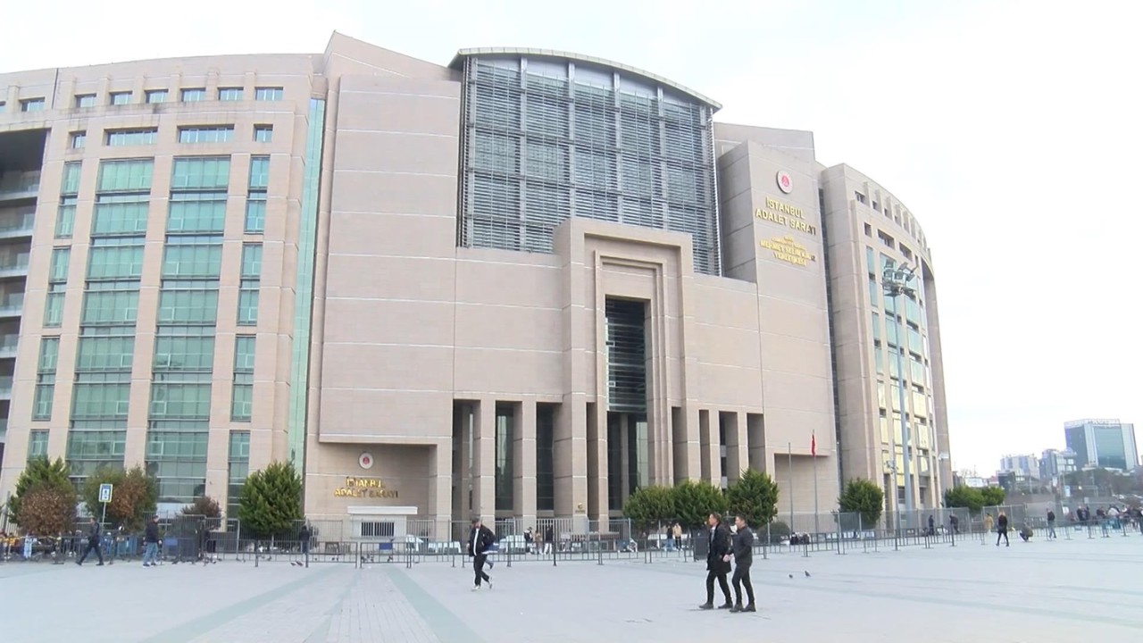 Böyle baba olmaz olsun