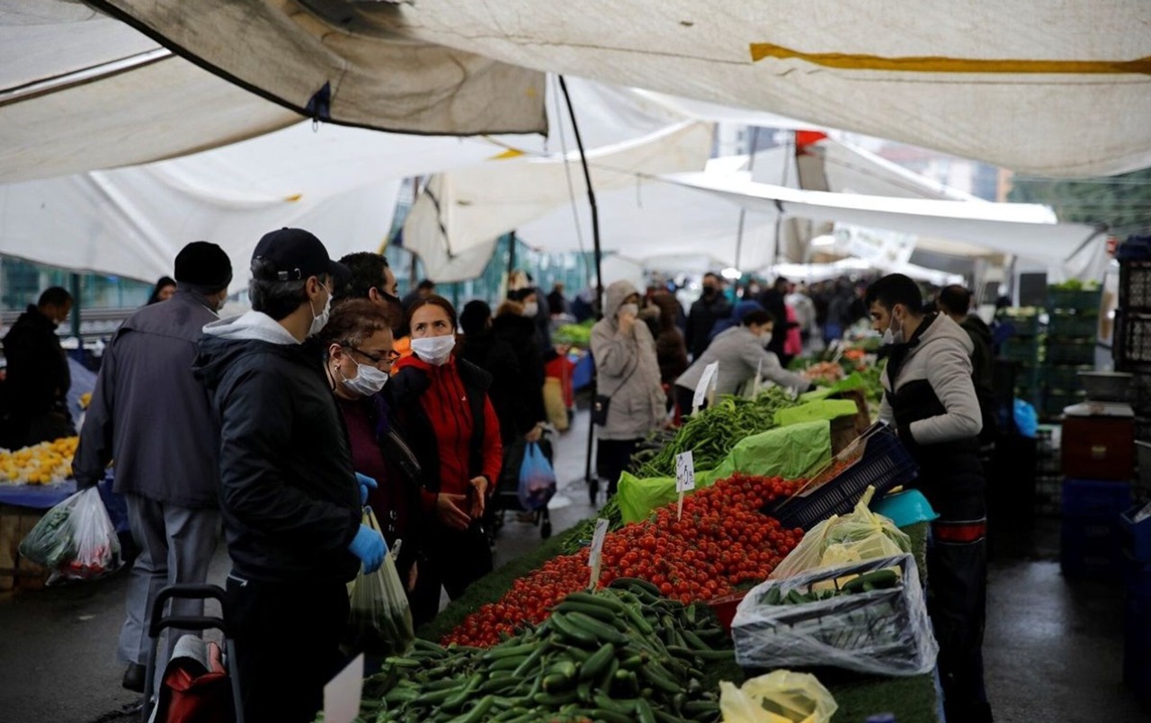 Açlık sınırı 14 bin 431 TL oldu