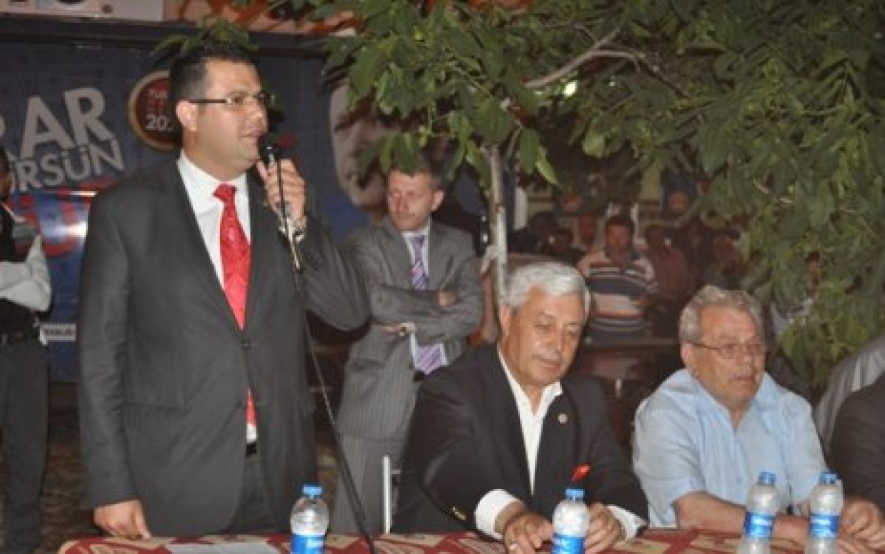 KANDEMİR’İN ‘LAY LAY LOM’U