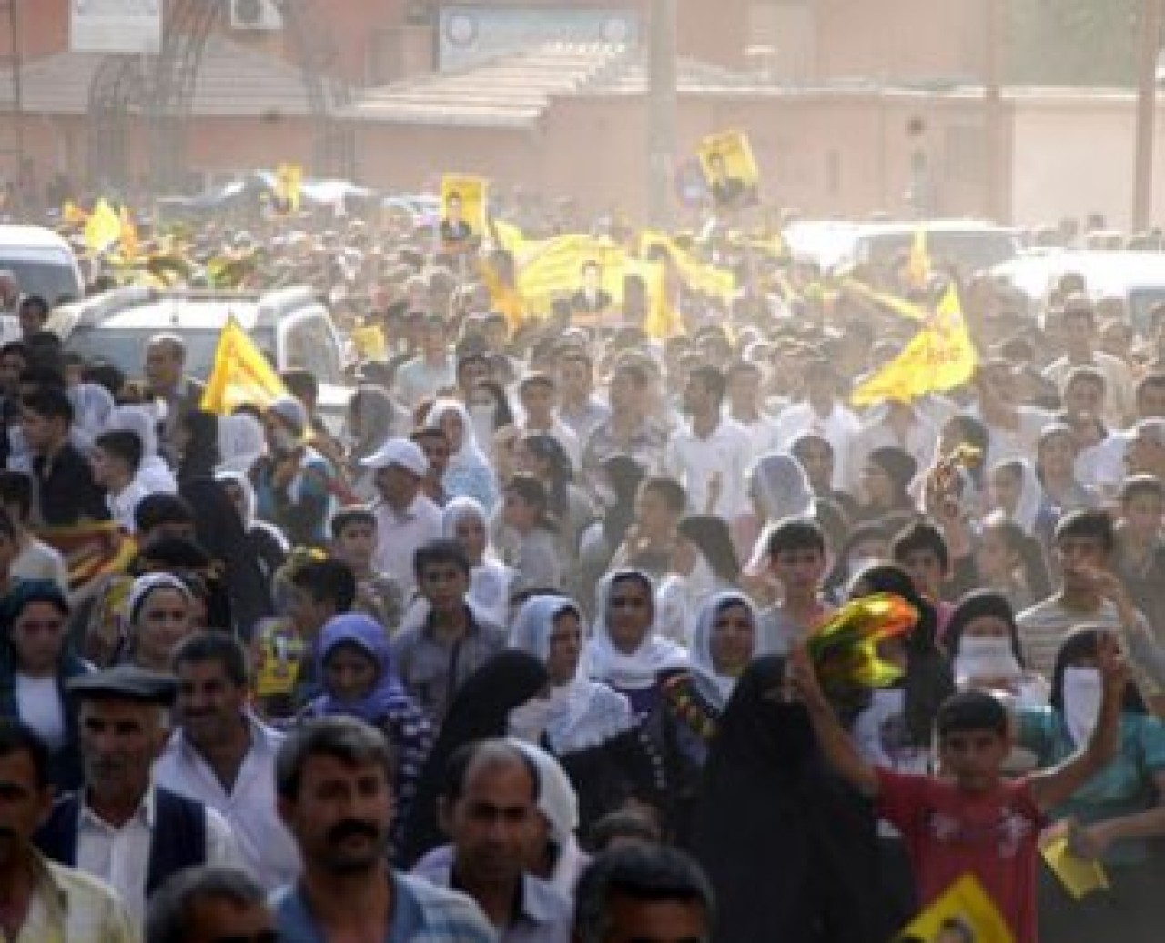 'Hatip Dicle vekilimiz'