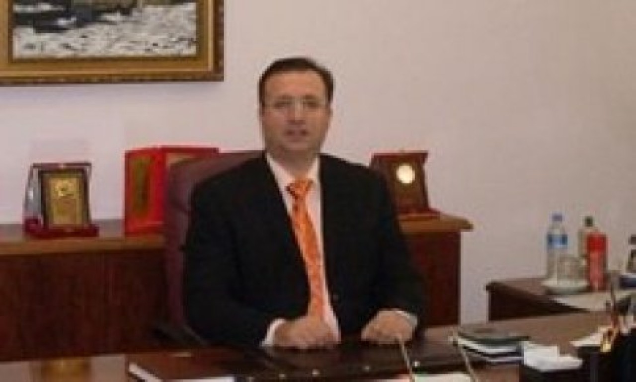 SEÇİM VAR. KAYMAKAM HER ŞEYİ YASAKLADI...!