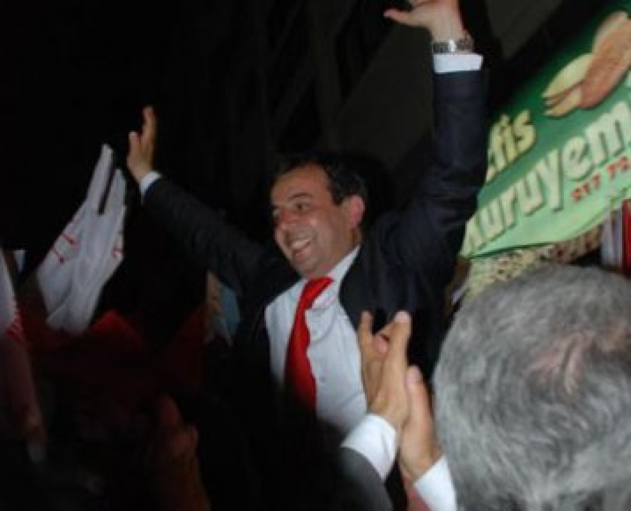 CHP'de 34 yıl sonra gelen sevinç