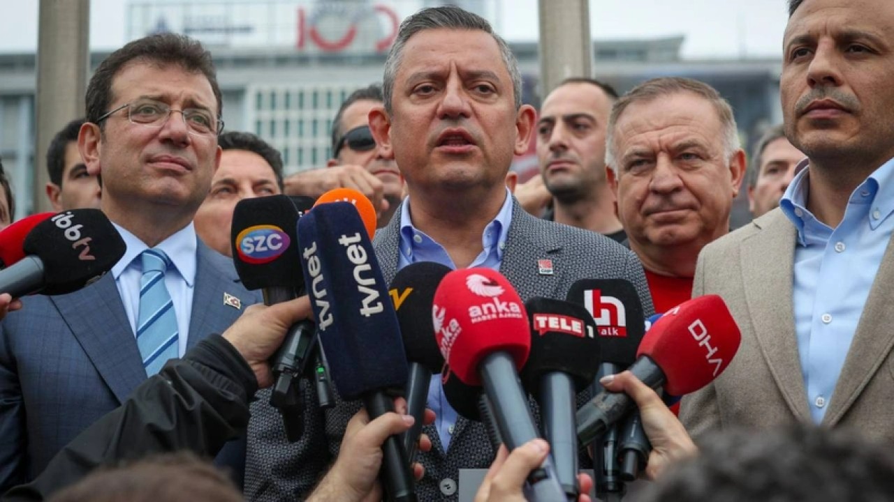 1 Mayıs'ta Taksim'e yürümekten vazgeçmişti... Özgür Özel'den açıklama geldi!