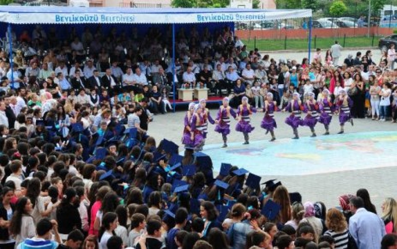 “GENÇLERİMİZİ YÜKSEKÖĞRETİMDE DE GÖRMEK İSTERİZ”