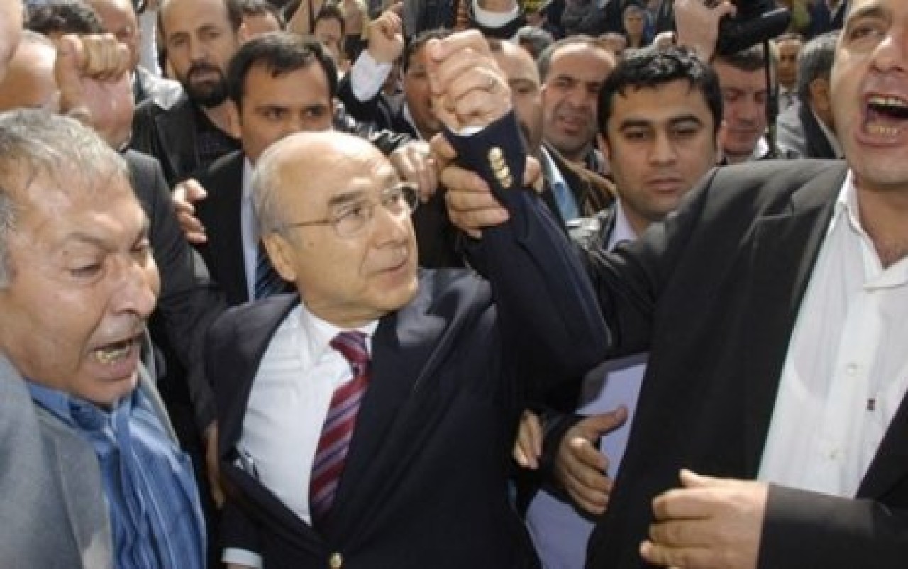 Aytaç Durak'ın evine sabah baskını