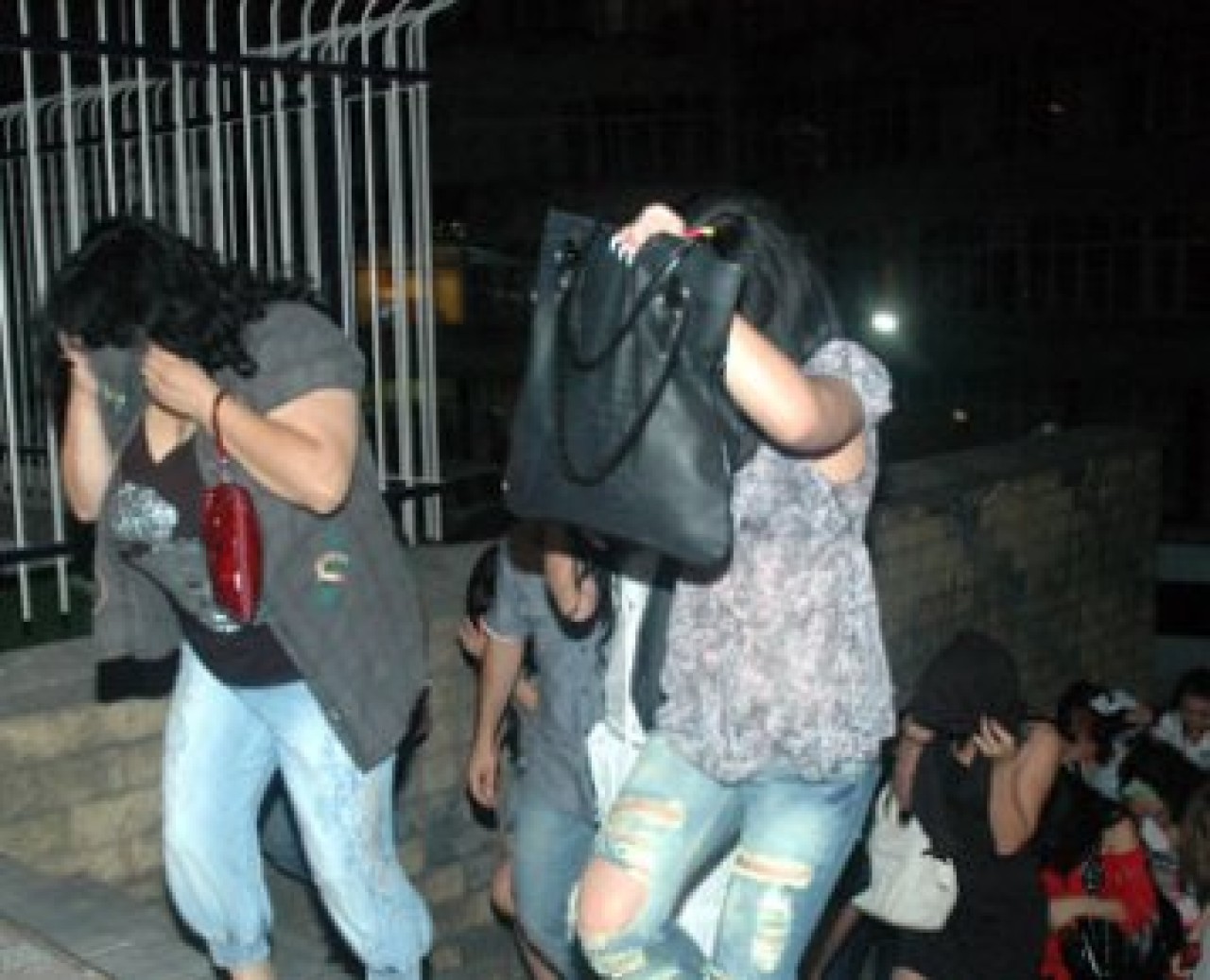 Birer birer yakalandılar