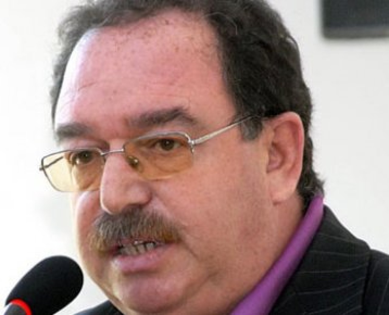 Hatip Dicle'nin milletvekilliği düşürüldü