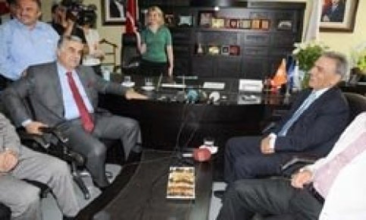 İzmirli başkan Türkiye'de bir ilke imza attı