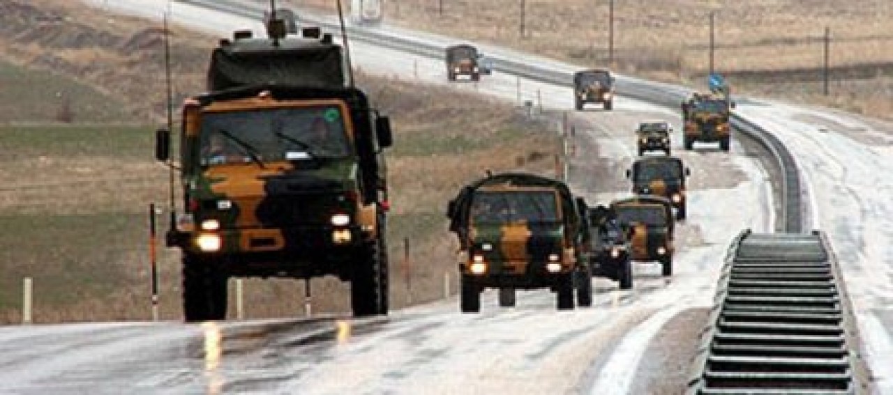 Irak sınırına takviye birlikler