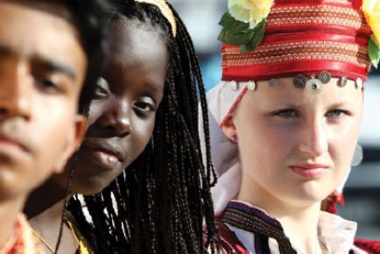 Binlerce çocuk Türkçe konuşuyor