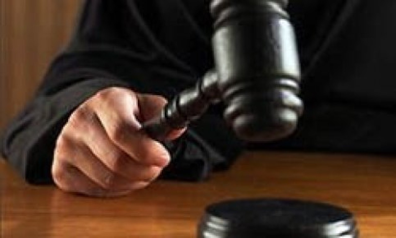 6 general, 1 amiral ve 1 albaya yakalama kararı