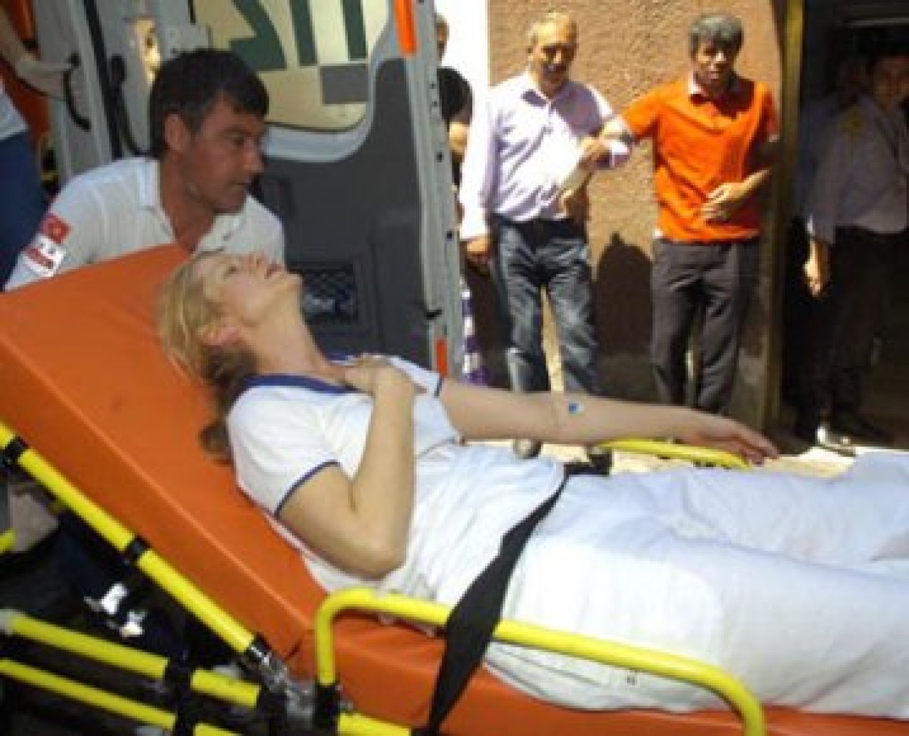 Gözaltına alınan Neşe İnci rahatsızlandı