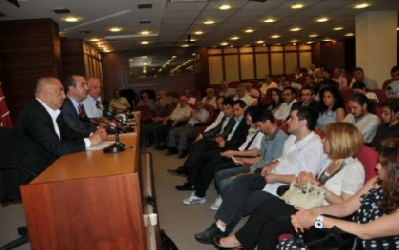 İstanbul CHP'den yemin desteği!