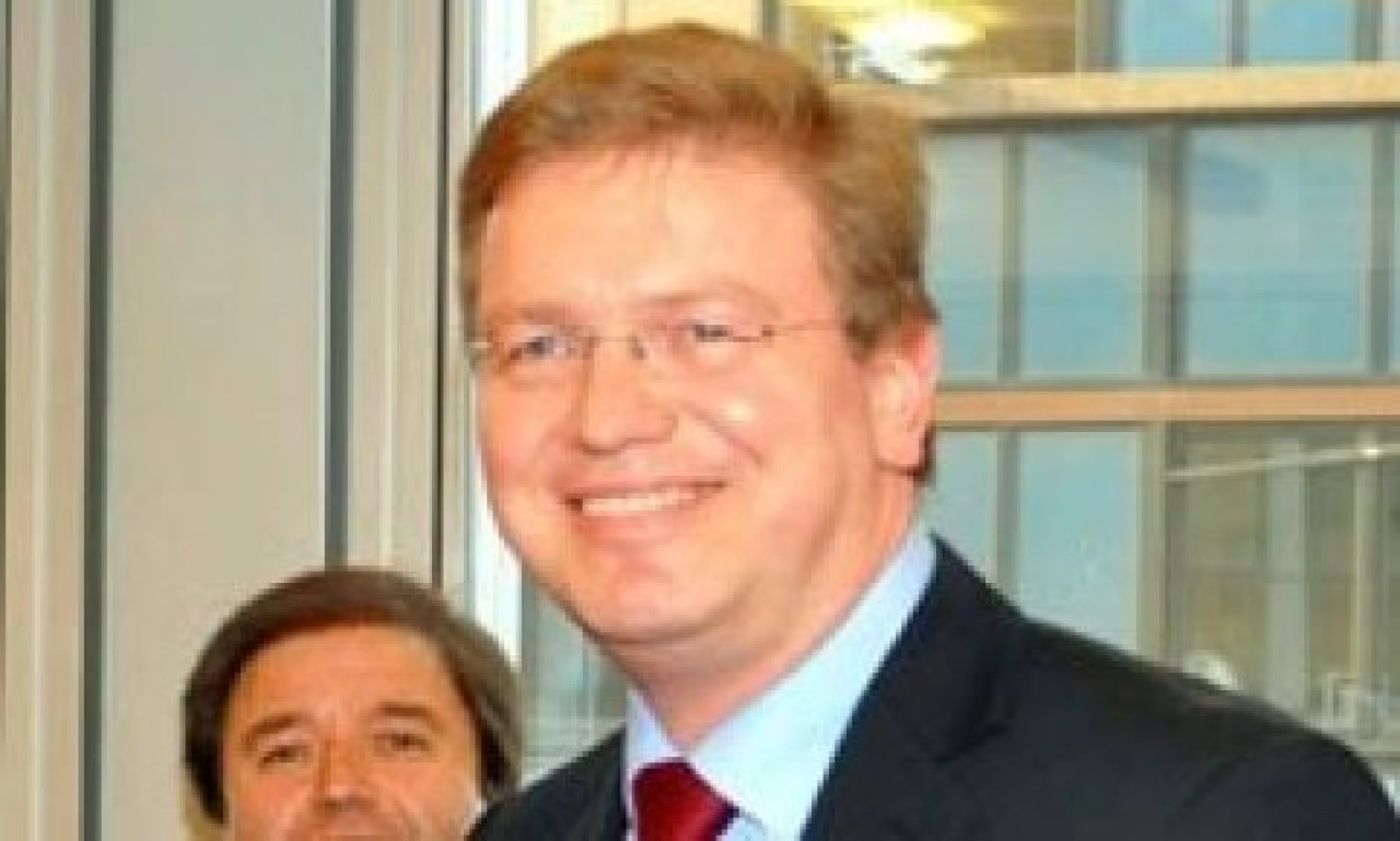 AB'den 'krizi çözün' çağrısı