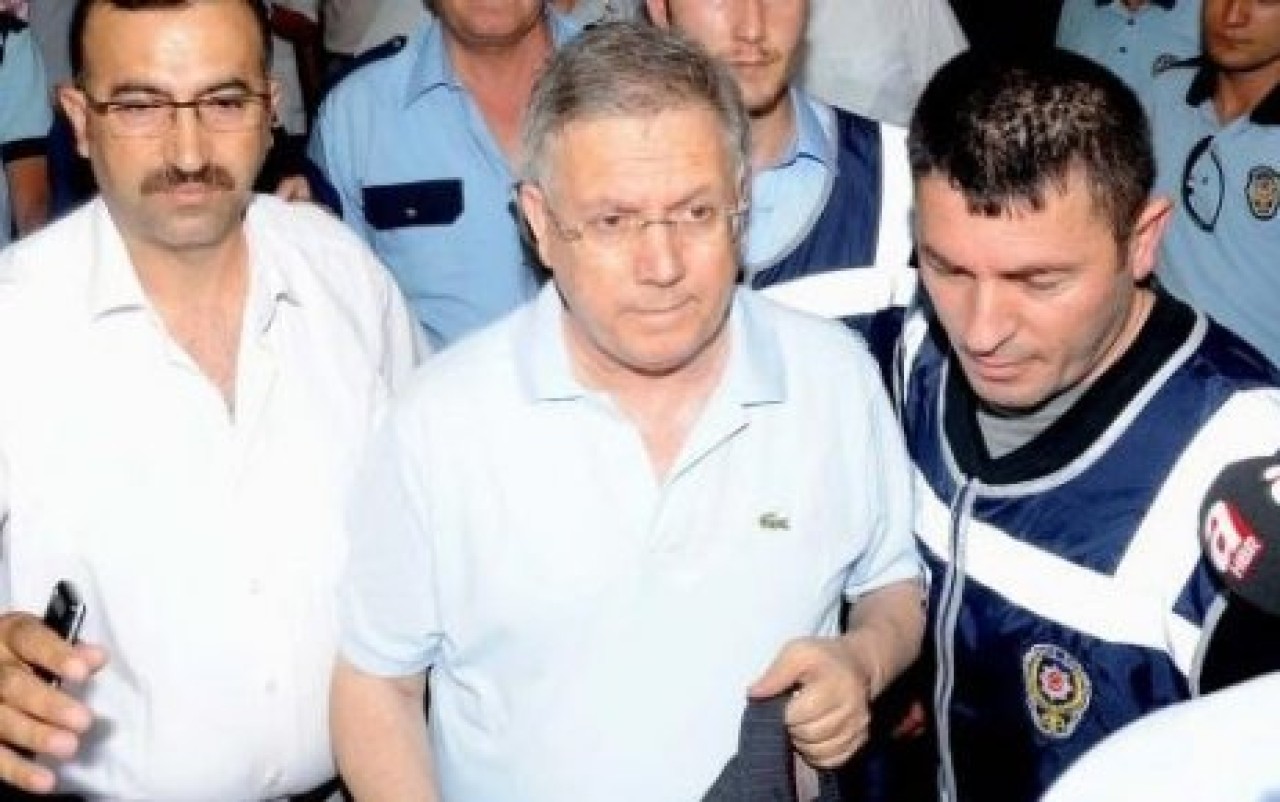 Aziz Yıldırım Tutuklandı