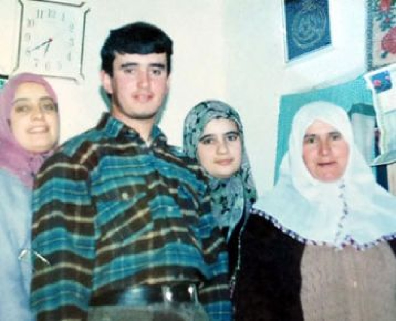 Babasının yanına defnedilecek