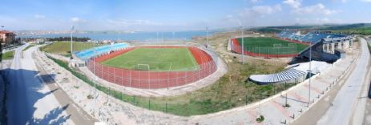 B. Çekmece Atatürk Spor Kompleksi`nin yapımı sürüyor