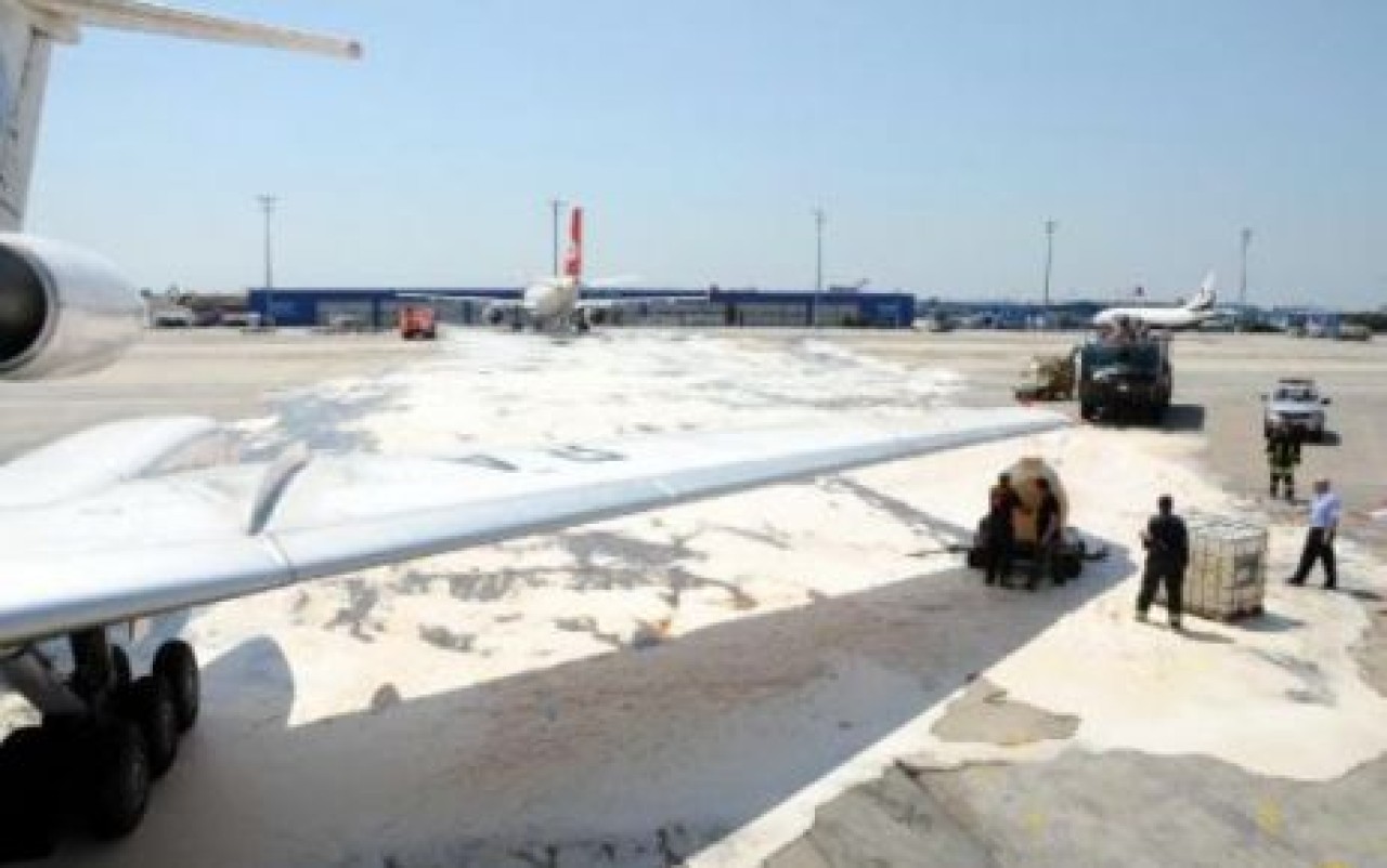 Atatürk Havalimanı'nda facianın eşiğinden dönüldü..