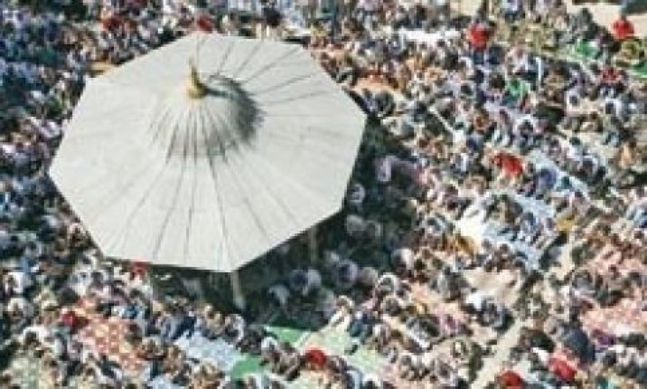 İlk teravih bugün ilk iftar yarın